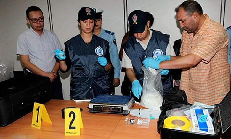 Aéroport de Casablanca : arrestation d’un Français d’origine togolaise en possession de 3 kg de cocaïne