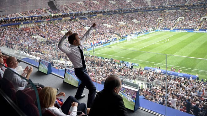Le « Dab » d’Emmanuel Macron après la victoire des bleus