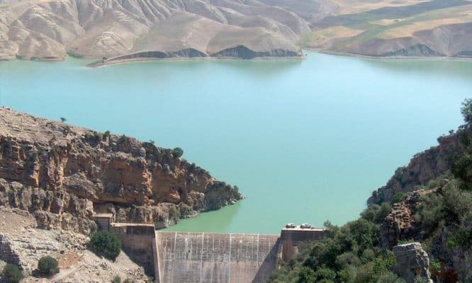 Azilal : un pêcheur amateur trouve la mort au lac Bin El-Ouidane