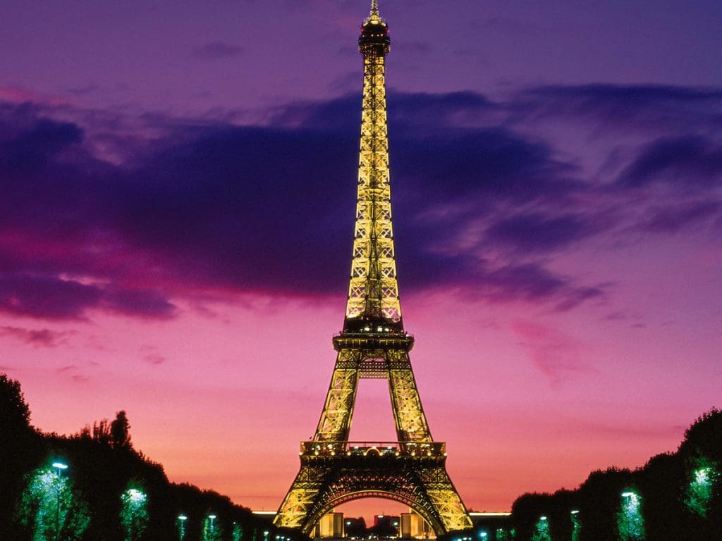 La tour Eiffel reste fermée aux touristes