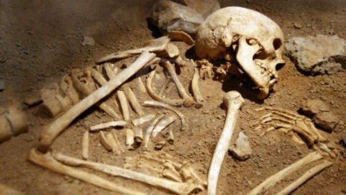 Meknès: Des ouvriers découvrent des ossements humains dans une jarre enterrée