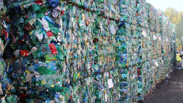 Le Parlement européen propose de nouvelles mesures pour encourager le recyclage du plastique