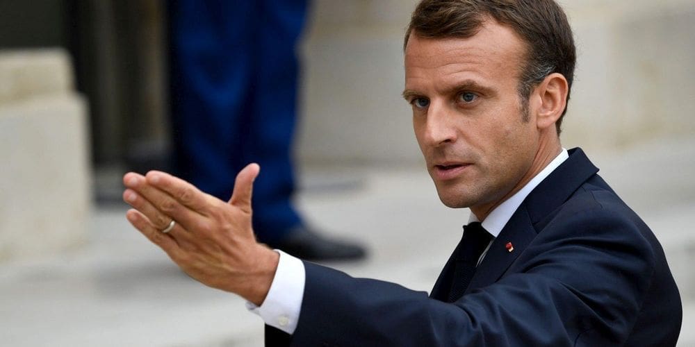 Macron réélu président, mais l’extrême droite au plus haut