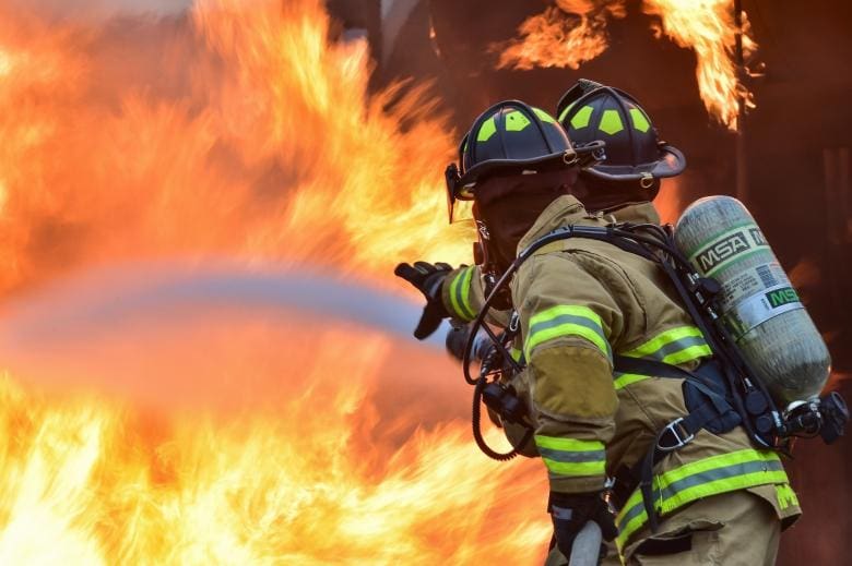 Toulouse : un incendie fait 20 blessés dont deux sapeurs-pompiers