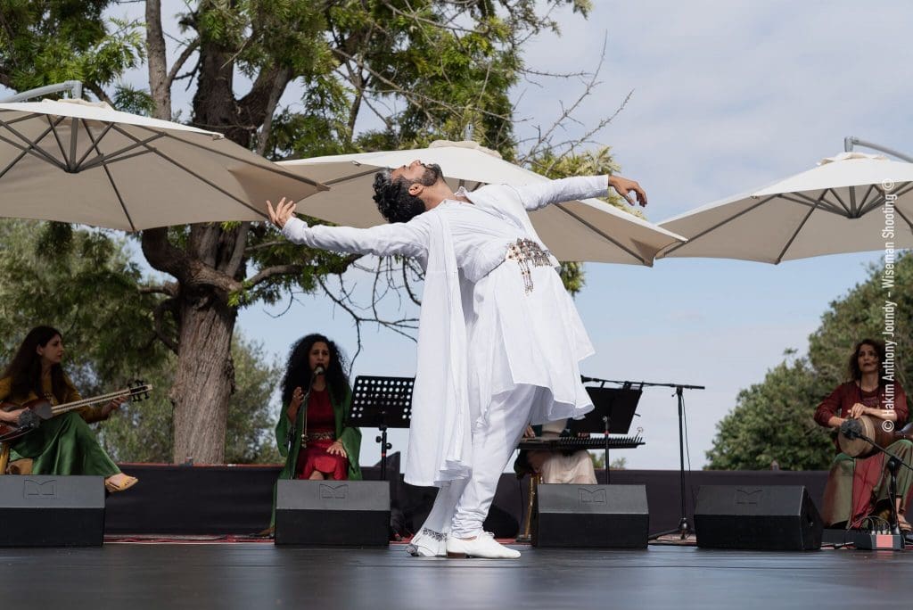Les notes de la musique persane virevoltent dans le site monumental du Chellah