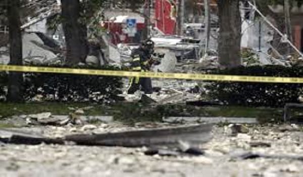 Une explosion spectaculaire dans un centre commercial en Floride fait plusieurs blessés