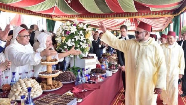 Le Roi préside une réception à l’occasion de la fête du Trône à Tanger