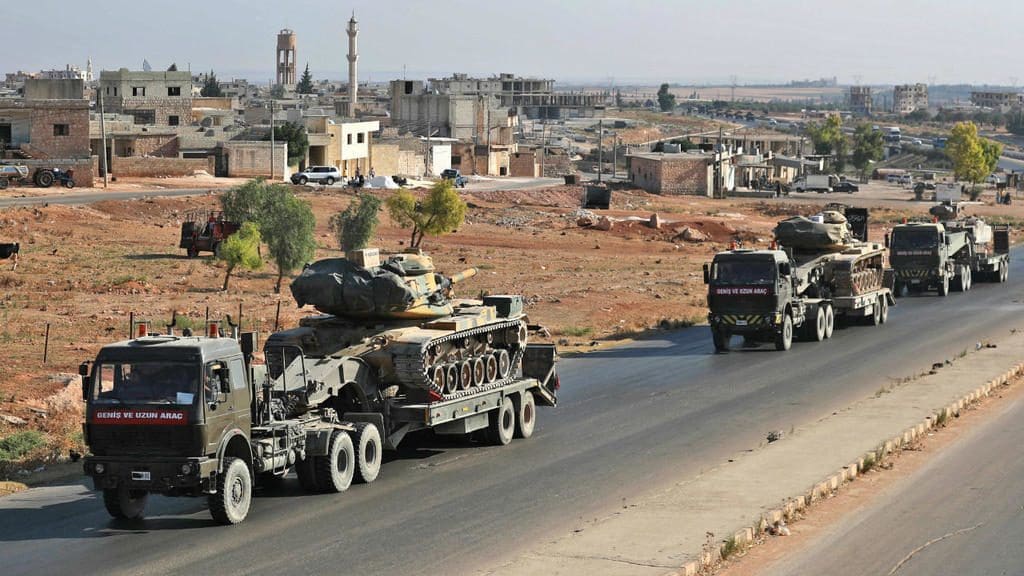 La Turquie condamne « fermement » l’attaque de son convoi militaire en Syrie