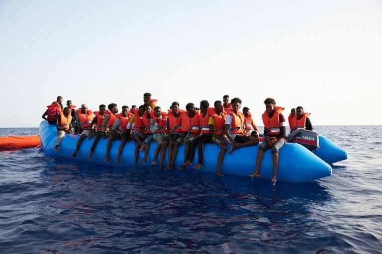 Migration : l’Italie obtient un accord sur la répartition des migrants bloqués en mer DR