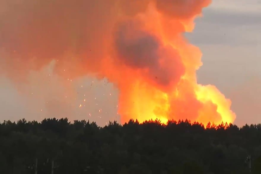 Espagne : 1 mort, 8 blessés et 1 personne portée disparue dans une explosion d’usine chimique