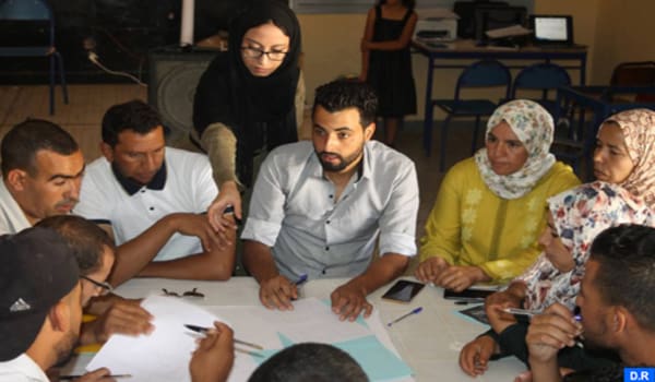 Boulemane : session de formation en faveur d’une soixantaine de jeunes porteuses de projets