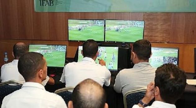 Skhirat : 39 arbitres marocains formés à la technique du VAR