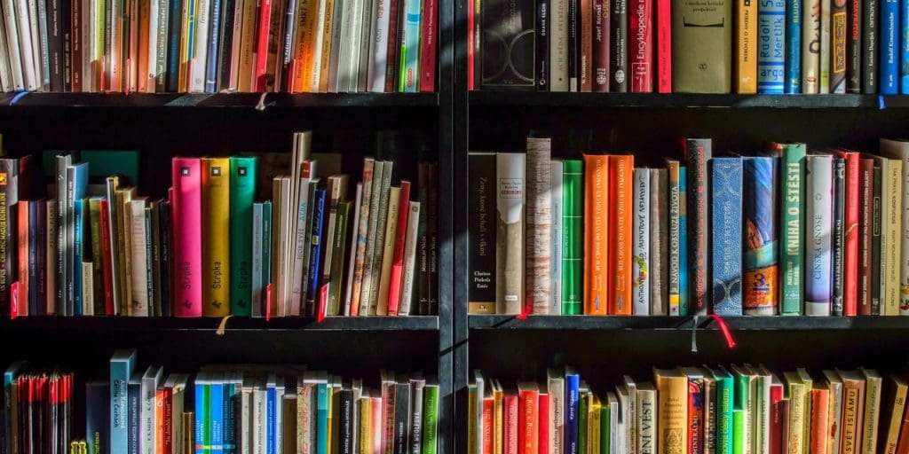 Les 8 manuels scolaires non encore disponibles seront sur le marché entre le 17 et 20 septembre