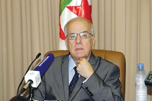 Algérie : l’instance de dialogue présente une série de recommandations autour des élections