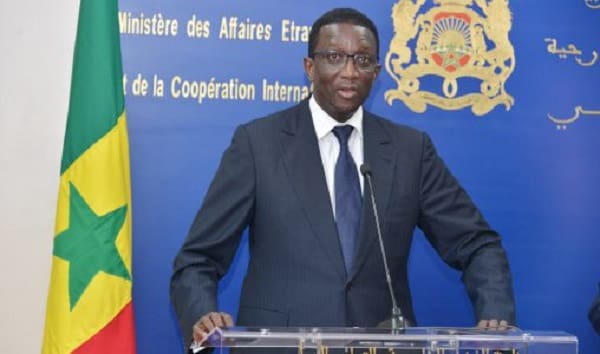 Rabat : Nasser Bourita et Saadeddine El Othmani s’entretiennent avec le ministre sénégalais des Affaires étrangères et des Sénégalais de l’extérieur