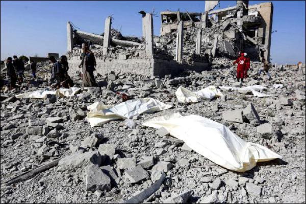 Yémen : plus de 100 morts dans une frappe de la coalition