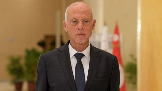 Coronavirus : la Tunisie placée en confinement total