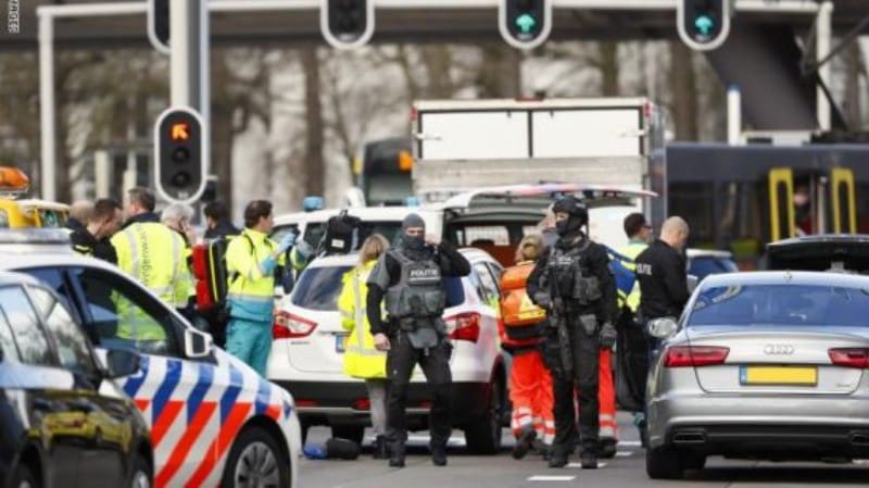 Amsterdam : de lourdes peines contre deux Marocains pour tentatives d’assassinat et règlements de compte entre gangs