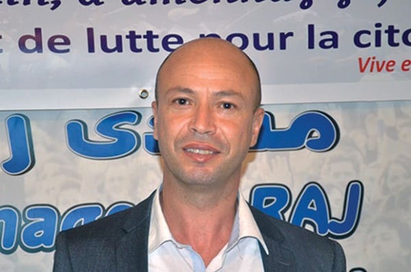 Algérie : un réseau d’ONG réclame la libération du militant Abdelouahab Fersaoui