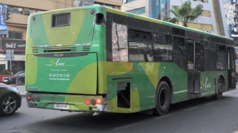Les habitants de Kénitra se soulèvent contre Aziz Rabah à propos de la situation des transports urbains