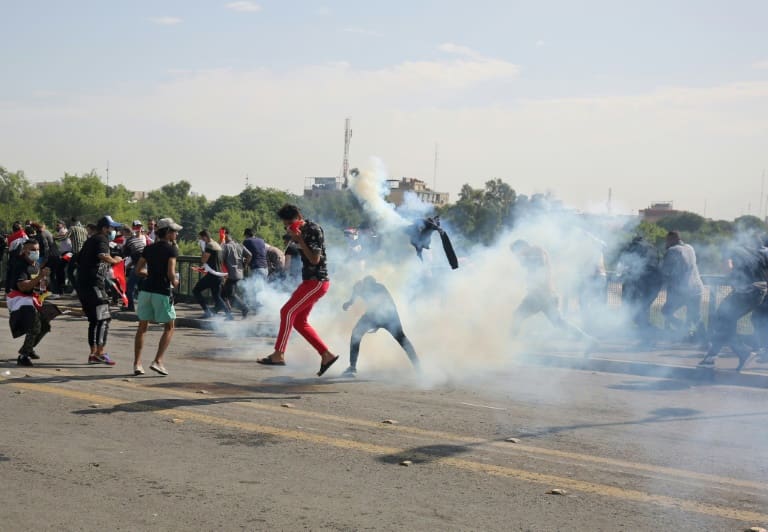 Des milliers d’Irakiens dans la rue, deux manifestants tués à Bagdad
