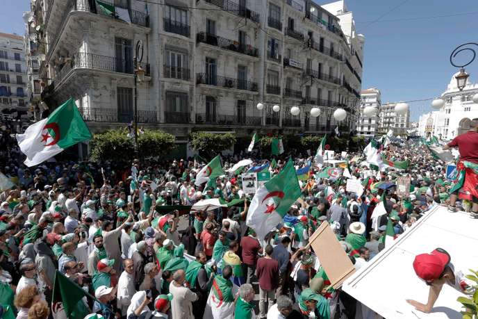 Algérie : des détenus d’opinion décident de lancer une grève de la faim