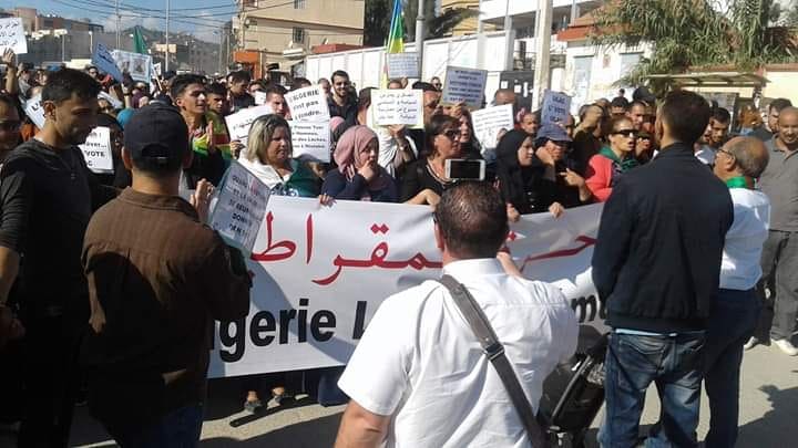 Algérie : le militantisme étudiant rejette la présidentielle