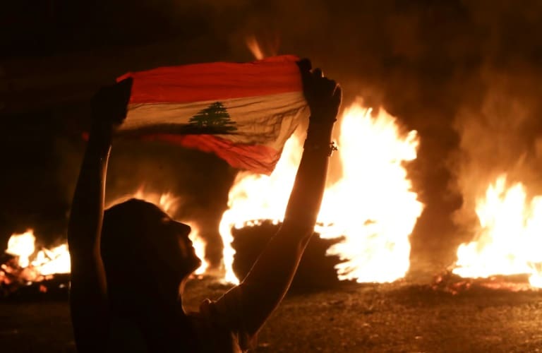 Liban : après le discours polémique d’Aoun et la mort d’un manifestant, les tensions montent d’un cran