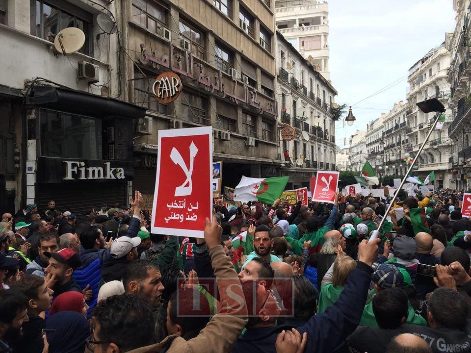 Algérie : les candidats continuent de mener de timides campagnes électorales dans un contexte de tensions politiques et de morosité économique