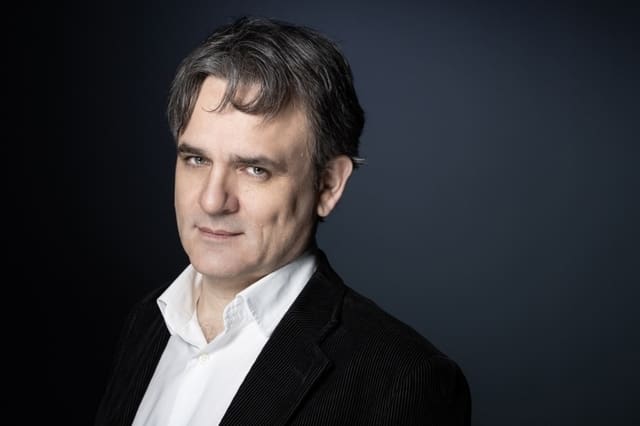 Charlie Hebdo surfe dangereusement sur les crispations de la société française oubliant les causes de l’holocauste du siècle dernier