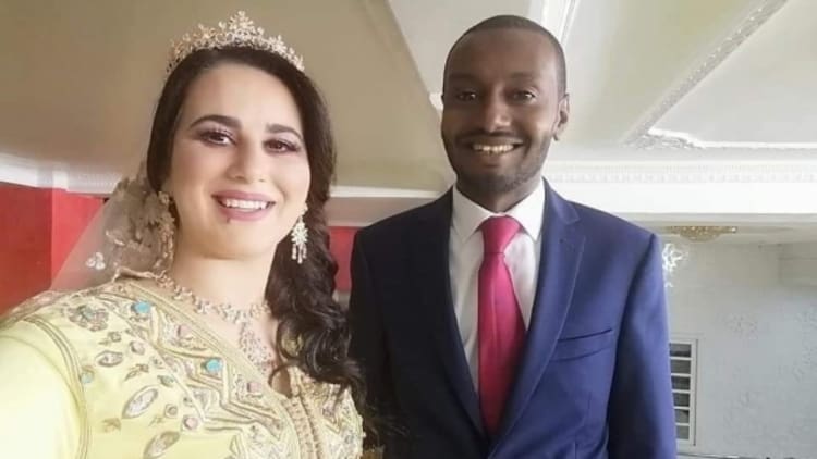 Hajar Raissouni, mi-politisée, mi-instrumentalisée, contracte mariage médiatisé avec son fiancé Refaat Alamin