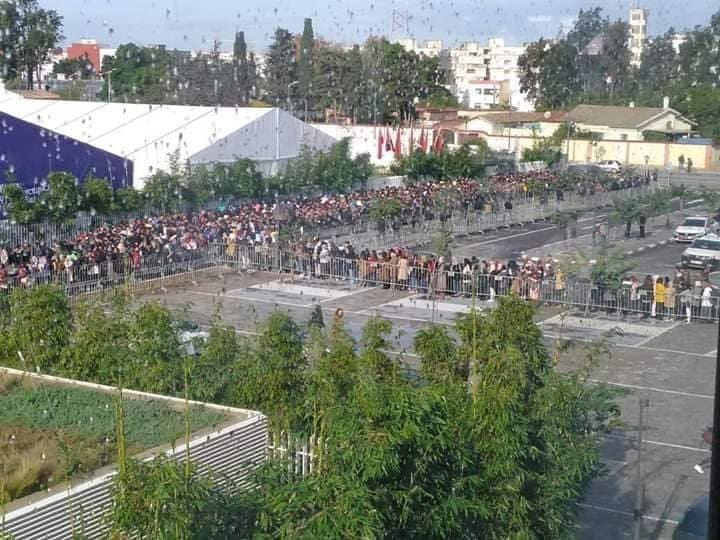 Kénitra : l’affluence massive des jeunes sans-emploi au Salon de l’emploi embarrasse le gouvernement d’El Othmani