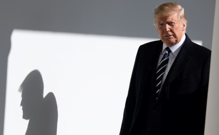 Procès en destitution : la défense de Trump tente de parer les révélations d’un ancien conseiller de la Maison Blanche