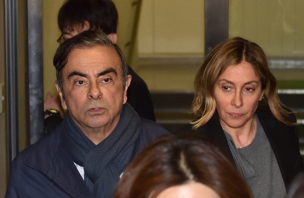 La justice japonaise délivre un mandat d’arrêt contre Carole Ghosn