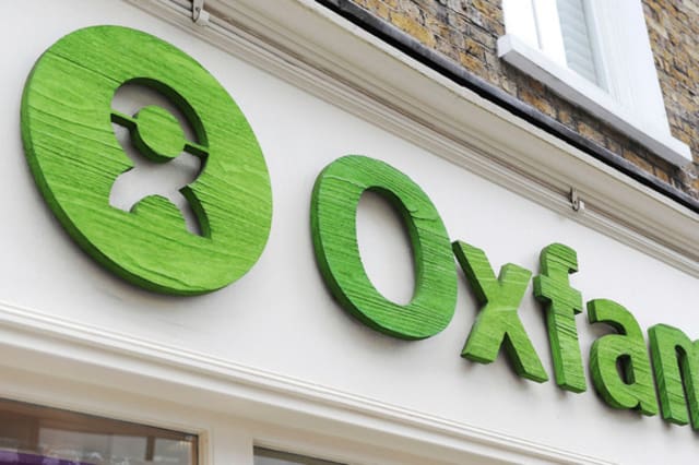 Oxfam : les 22 hommes les plus riches du monde ont plus de richesses que les 325 millions de femmes en Afrique