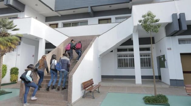 Coronavirus : pas d’école pour les élèves du système française au Maroc de retour de vacances de zones à risques