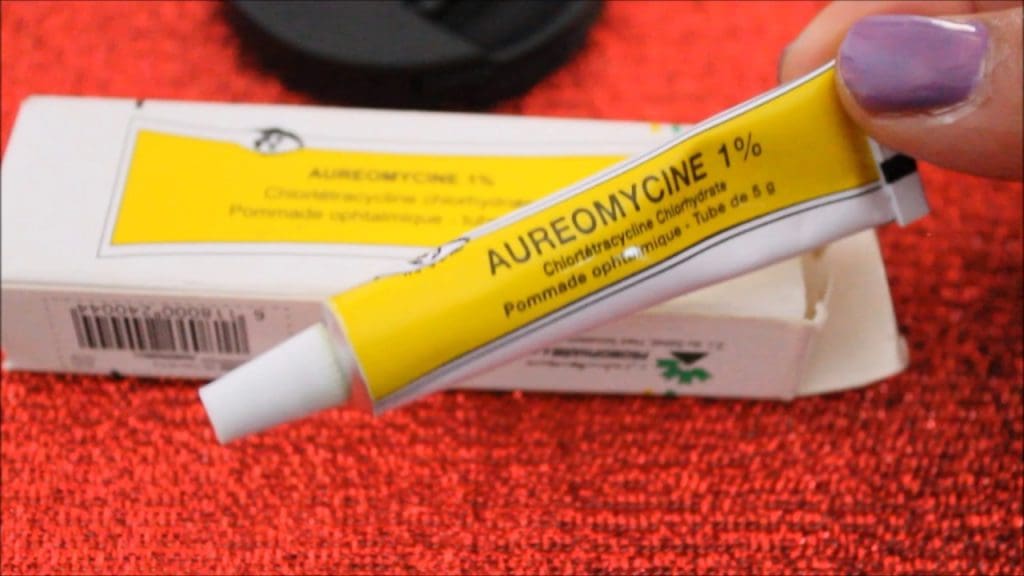 Le ministère de la Santé, derrière l’augmentation du prix d’Auréomycine la fameuse « pommade jaune », sucite l’ire du consommateur