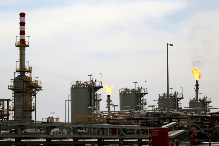 Coronavirus : les pays producteurs de pétrole s’accordent pour baisser la production mondiale, sauf le Mexique