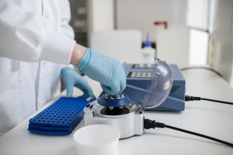 8 projets de vaccins contre le Covid-19 au stade d’essais cliniques
