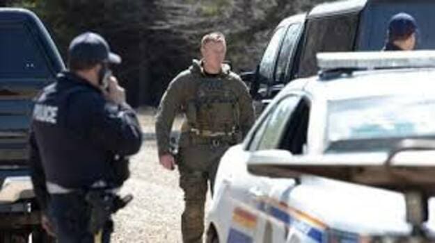 Canada : un tireur abattu après avoir fait au moins 16 victimes
