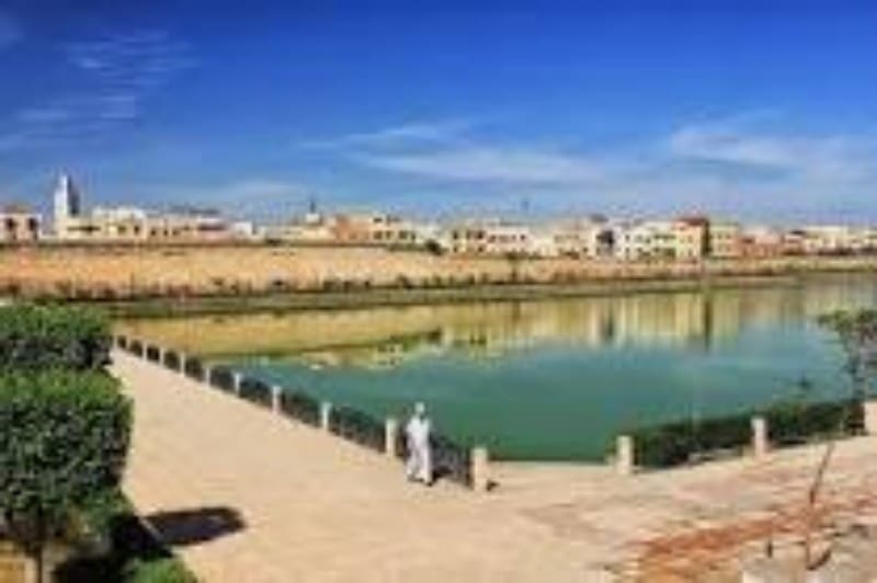 Meknès : deux jeunes hommes meurent noyés dans le bassin de Sahrij Souani