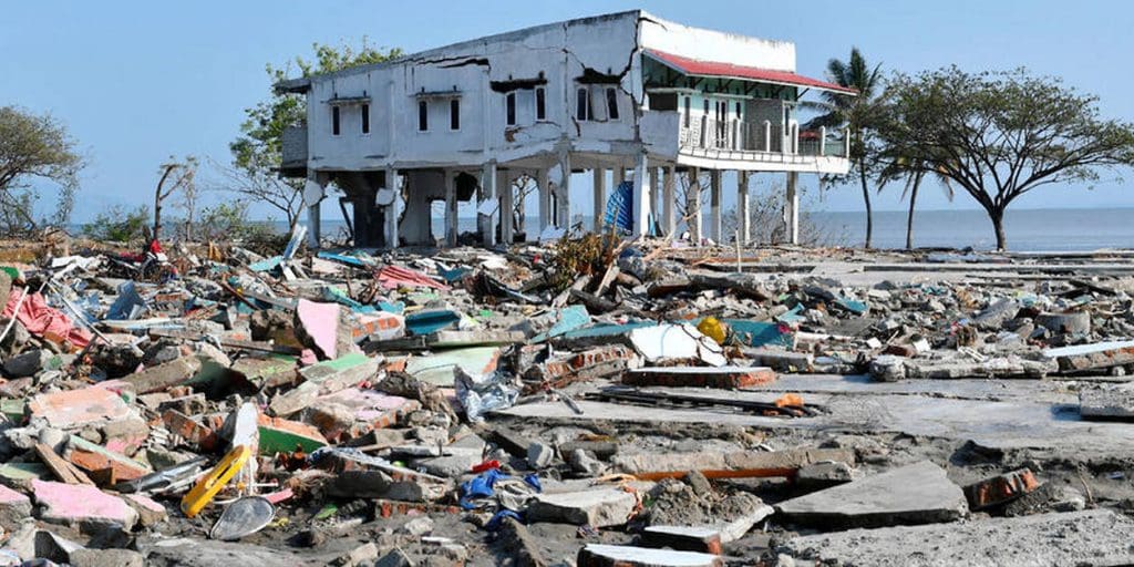 Plus de 128 maisons endommagées par un séisme en Indonésie