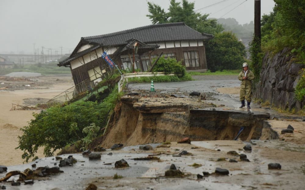 Le Japon se mobilise après des inondations meurtrières