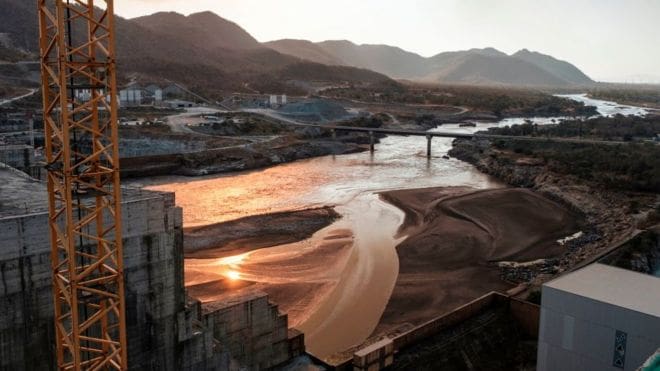 Barrage du Nil: le Soudan dénonce une décision «unilatérale» alors que le barrage en Éthiopie se remplit