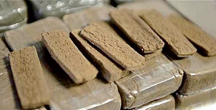Guelmim: une opération de trafic international de drogue avortée, 1,6 kg de chira saisie