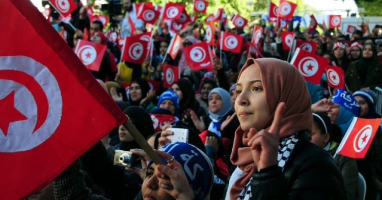 En Tunisie, berceau du printemps arabe, les manifestants veulent des emplois