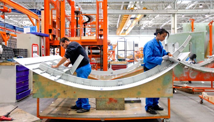 Industrie : pour les trois prochains mois, les patrons anticipent une hausse de la production et des ventes