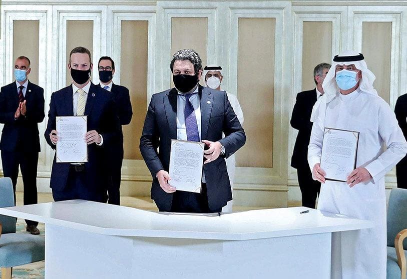 Une délégation émiratie se rend en Israël, accord sur une exemption de visas