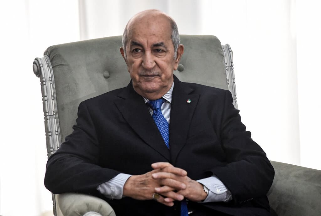 En Algérie, «le système se renouvelle sans cesse et refuse de changer»