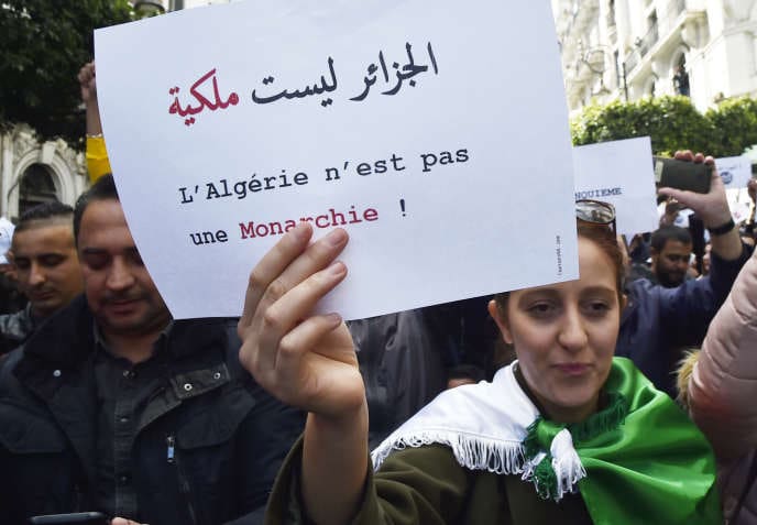 Référendum en Algérie: une tentative du régime destinée à abattre le Hirak